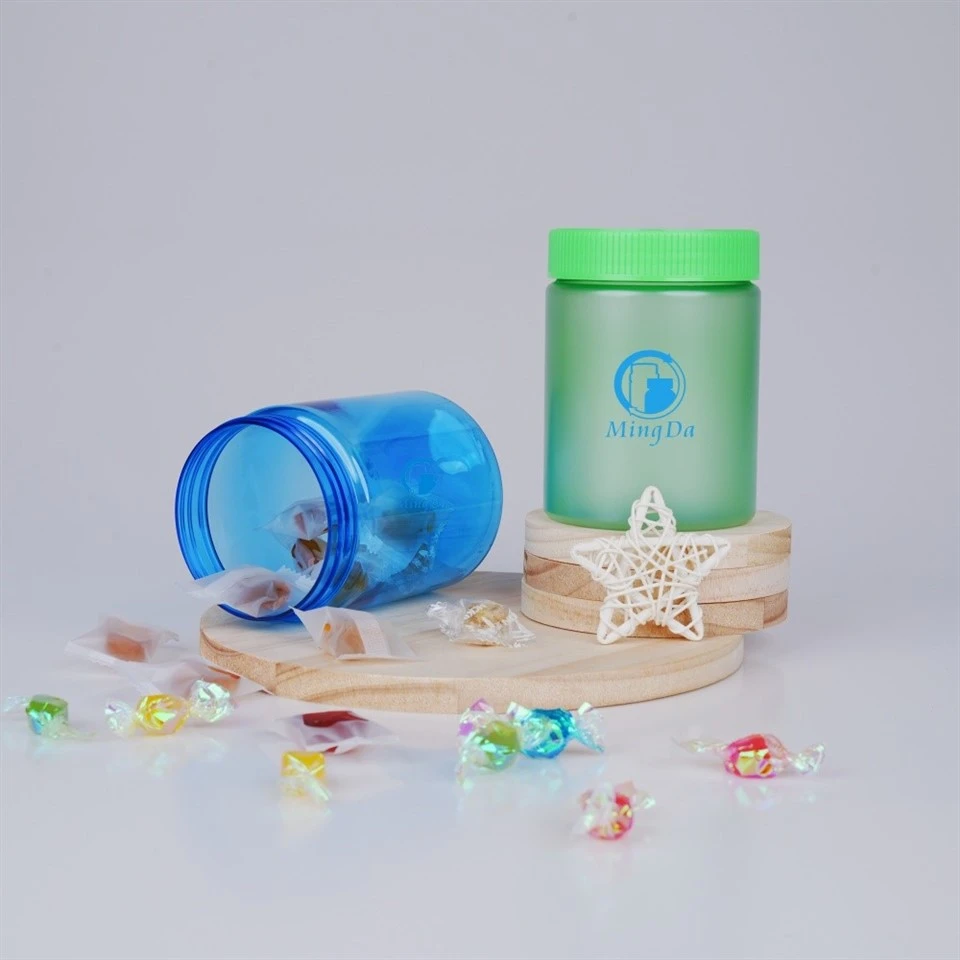 Recyclable packaging Eco-friendly colored PET bottles
